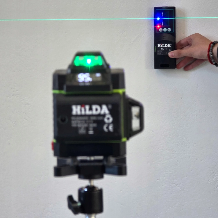 POZIOMICA LASEROWA 360 PŁASZCZYZNOWA HILDA 4D MAX LASER KRZYŻOWY TYCZKA 4,2